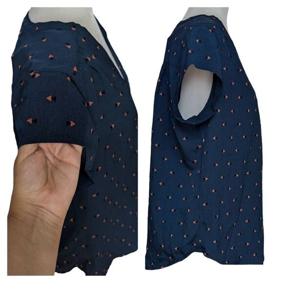 New Fun 2 Fun Lillian V-Neck Navy Tan Orange Black Geometric Blouse size L - Picture 5 of 8